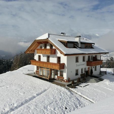 Zangerlechnhof Apartamento Brunico Exterior foto